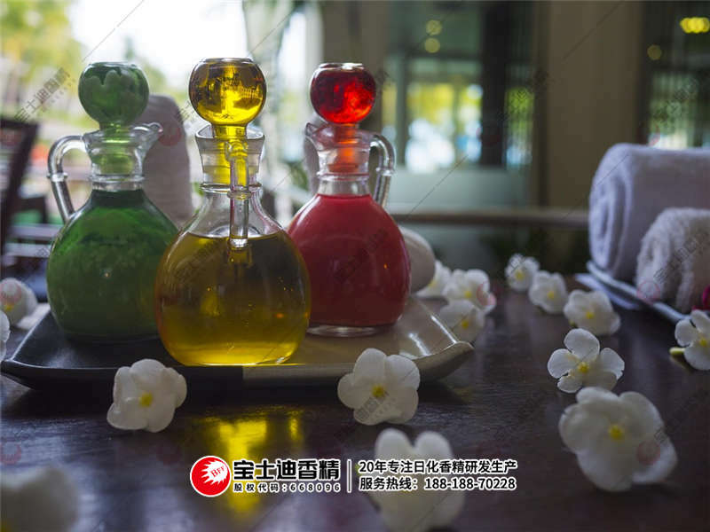 香精 香精(jīng)