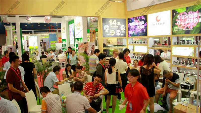 91视频网香精展區人聲鼎沸