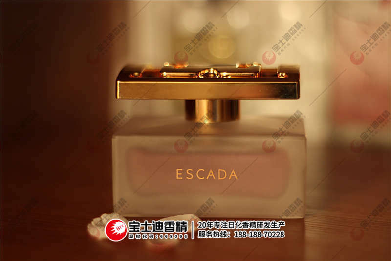 一瓶香水 一瓶香水